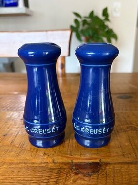 Le Creuset Cobalt Blue Retired Color Salt and Pepper Shakers Set
